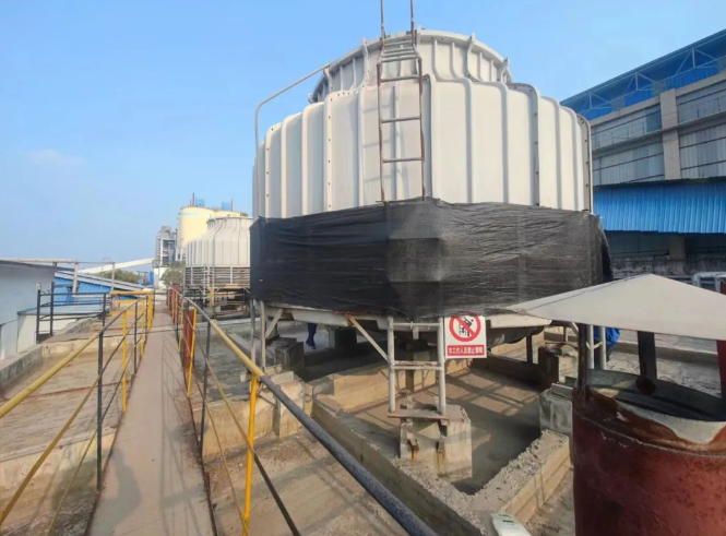 冷卻(què)塔如何應對楊絮柳絮滿天飛?